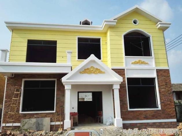 幾套20萬(wàn)30萬(wàn)40萬(wàn)預(yù)算的別墅設(shè)計(jì)圖分享給你們，建出來(lái)一定很漂亮