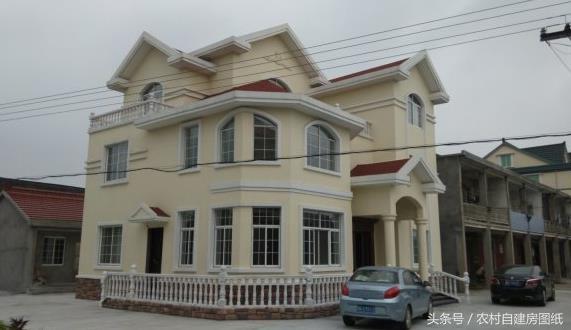 幾套20萬(wàn)30萬(wàn)40萬(wàn)預(yù)算的別墅設(shè)計(jì)圖分享給你們，建出來(lái)一定很漂亮