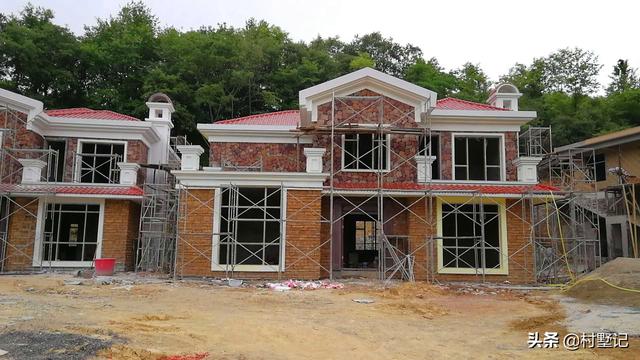 浙江溫州2兄弟的漂亮別墅設計圖，房子建好了，全家人高興得不得了