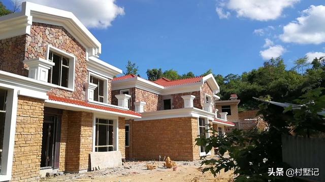 浙江溫州2兄弟的漂亮別墅設計圖，房子建好了，全家人高興得不得了