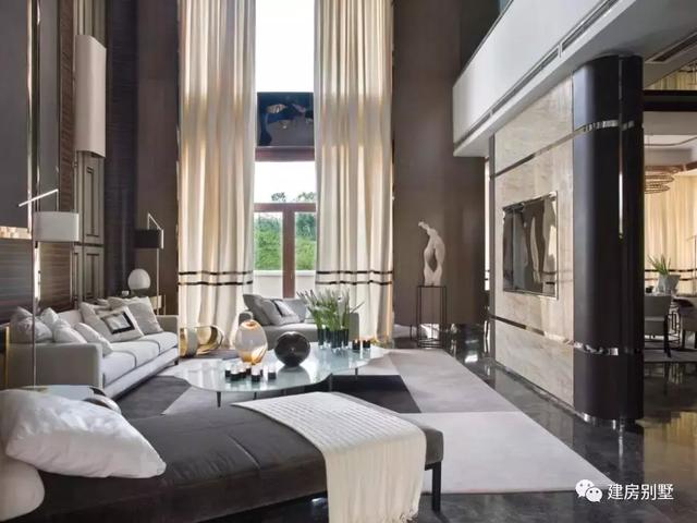 造價33萬左右寬7×18米農(nóng)村別墅設(shè)計(jì)圖，外觀是平屋頂戶型