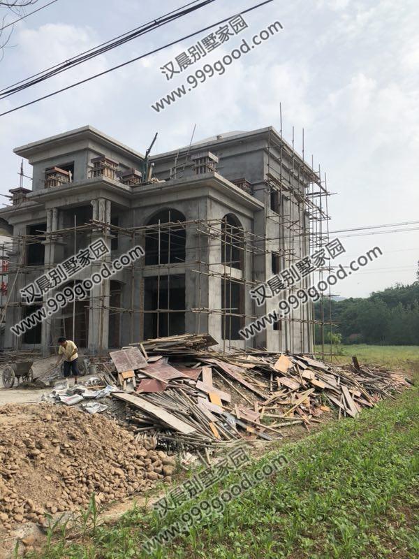 六款農(nóng)村別墅設(shè)計(jì)圖，布局設(shè)計(jì)合理實(shí)用，在村里建一棟這樣的別墅，很多城里人看見(jiàn)都自愧不如。