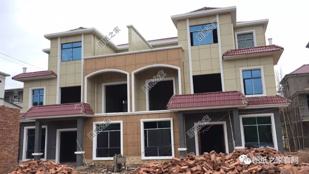 湖南兄弟自建雙拼別墅實(shí)拍圖，完工圖大氣、好看，附戶型設(shè)計(jì)【建房實(shí)拍】