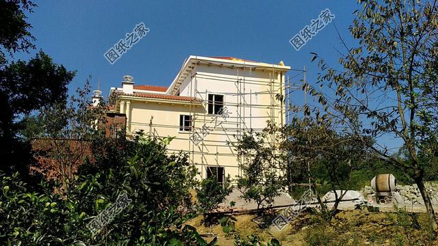 河南張總曬自建的民宿，二層半的，附戶型設(shè)計(jì)方案