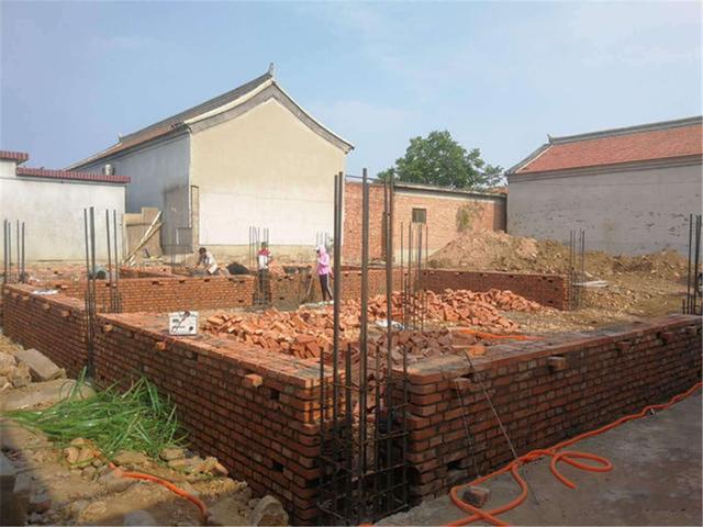 北京70萬自建新中式二層別墅，帶幽居庭院，真是太值了