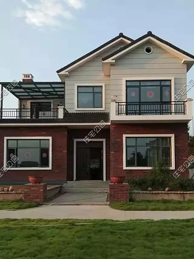 回農(nóng)村70萬(wàn)自建別墅，羨慕死城里人，附施工過(guò)程