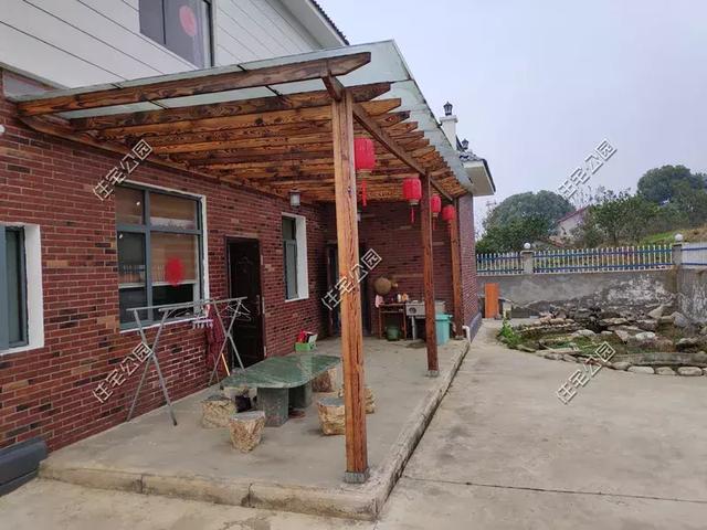 回農(nóng)村70萬(wàn)自建別墅，羨慕死城里人，附施工過(guò)程