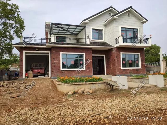 回農(nóng)村70萬(wàn)自建別墅，羨慕死城里人，附施工過(guò)程