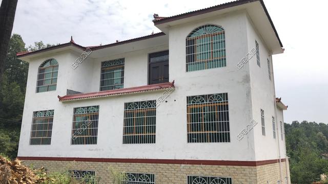 陜西回農(nóng)村自建房，48萬建3層小樓，超值