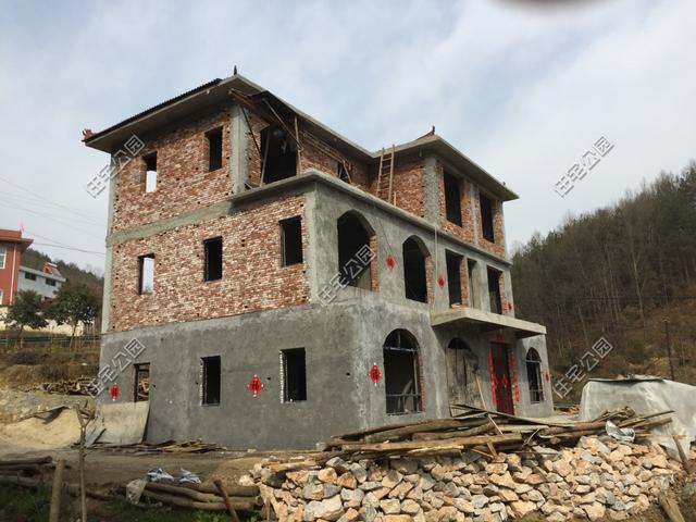 陜西回農(nóng)村自建房，48萬建3層小樓，超值