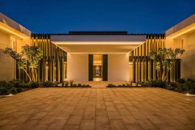 全球頂級(jí)別墅，售價(jià)2.5億，從沒(méi)見(jiàn)過(guò)這么驚艷的泳池