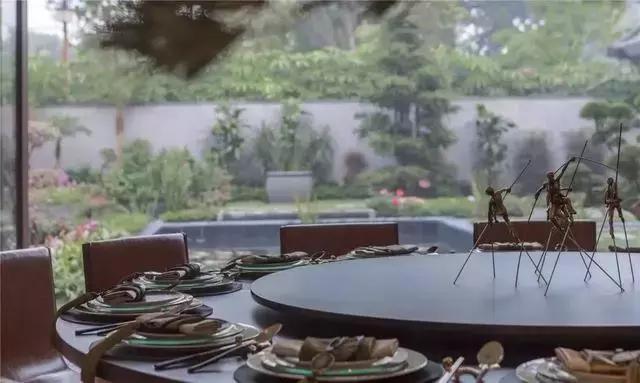 1000平新中式獨(dú)棟別墅實(shí)拍，前后都有庭院，千萬(wàn)身價(jià)才敢建