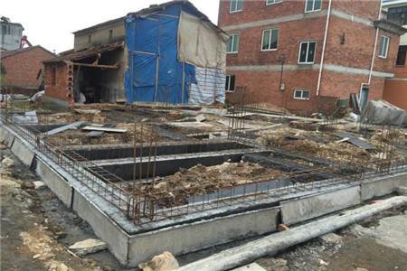 農(nóng)村自建房地基怎么做才能更穩(wěn)？老師傅告訴你