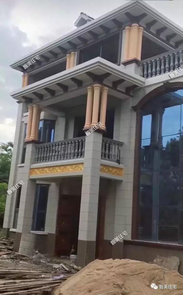 三層簡歐房子設(shè)計(jì)方案圖，不錯(cuò)的民房設(shè)計(jì)，占地120平-130平方米