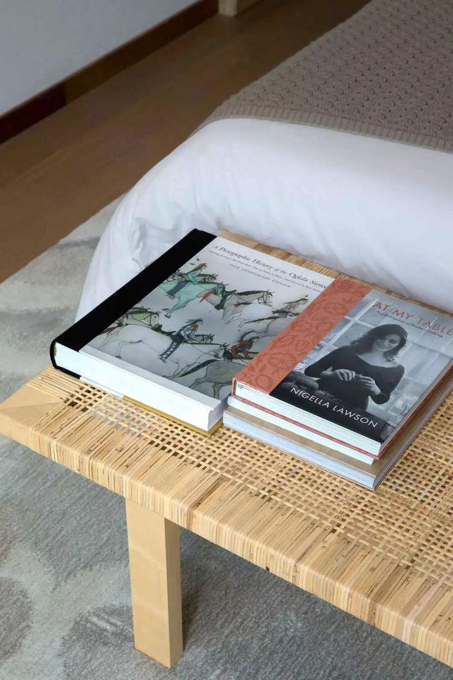 最美庭院別墅實拍，一進庭院就被驚艷到了，這才叫別墅