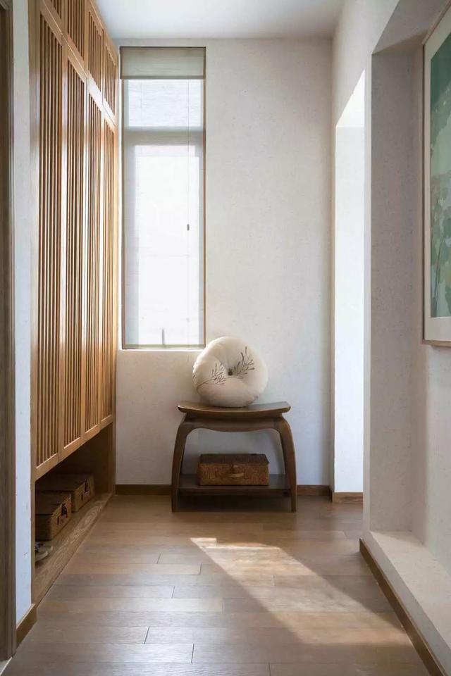 最美庭院別墅實拍，一進庭院就被驚艷到了，這才叫別墅