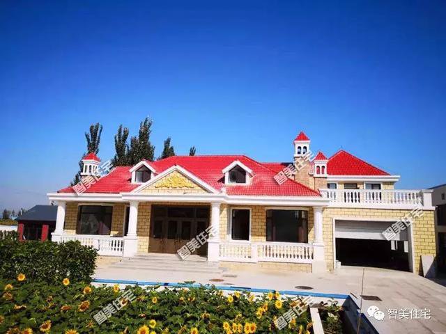 鄉(xiāng)村4間一層住宅設(shè)計戶型圖，帶車庫