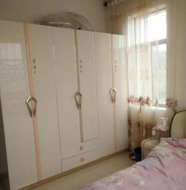 農(nóng)村三層平屋頂樓房建造實(shí)拍，完工圖真漂亮，總共花了59萬