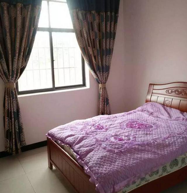 農(nóng)村三層平屋頂樓房建造實(shí)拍，完工圖真漂亮，總共花了59萬