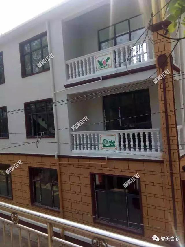 12.5×13米歐式民房戶型圖，附施工過(guò)程和完工圖片