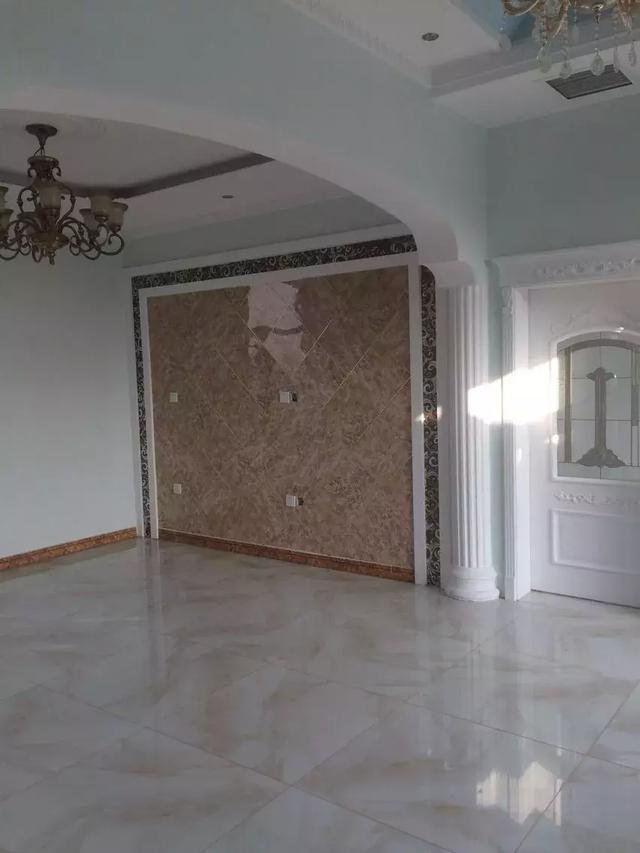 24萬建二層帶小院新民居，附完工和室內(nèi)裝飾圖