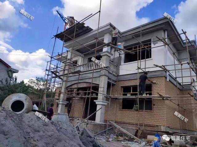 占地120平簡約普通二層自建房子設計圖，30萬內(nèi)，完工圖更漂亮