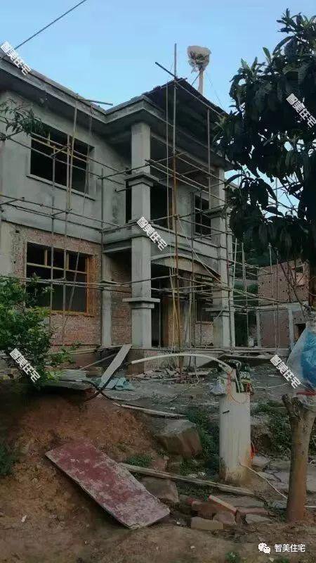 占地120平簡約普通二層自建房子設計圖，30萬內(nèi)，完工圖更漂亮