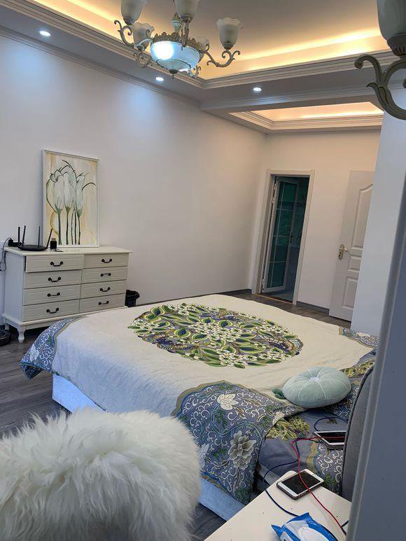 80萬回老家建兩層小別墅含內(nèi)部裝修，鄰居看完都說很實(shí)用