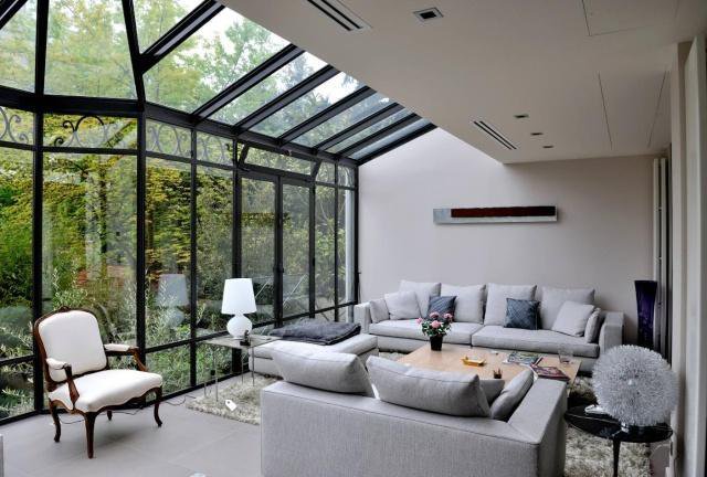 退休后，想要這樣的生活，一套別墅有陽(yáng)光房有庭院