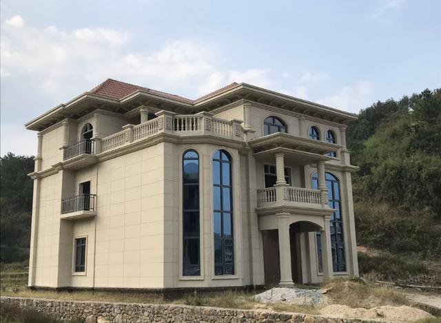 13套湖南豪華歐式農(nóng)村別墅完工圖，PK下哪套更好看