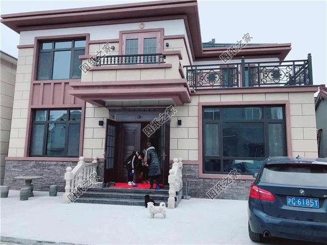 二層農(nóng)村自建房實(shí)拍圖，仔細(xì)對(duì)比效果圖后，沒(méi)想到是這樣的